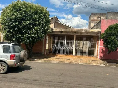 Casa com 2 Quartos à venda, 250m² no Vila Bela Vista, Rio Claro