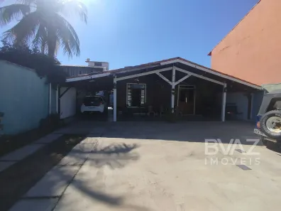 Casa com 4 Quartos à venda, 146m² no Centro, São Pedro da Aldeia