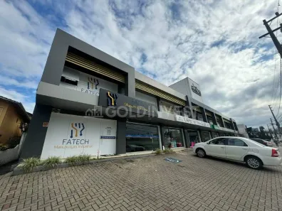Sala Comercial para alugar, 129m² no Souza Cruz, Brusque