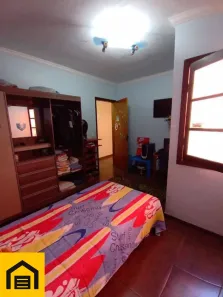 Sobrado com 3 Quartos à venda, 164m² no Parque São Vicente, Mauá