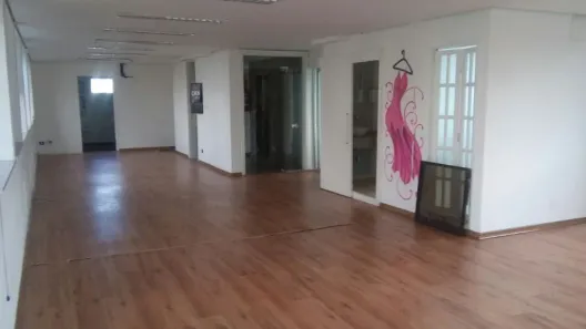 Sala Comercial para alugar, 120m² no Cerqueira César, São Paulo