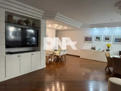 Apartamento com 3 Quartos à venda, 234m² no Copacabana, Rio de Janeiro