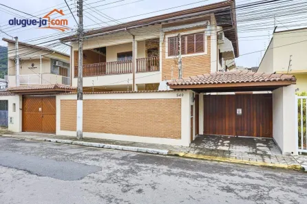 Casa com 5 Quartos à venda, 408m² no Centro, Ubatuba