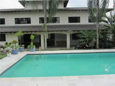Casa de Condomínio com 4 Quartos à venda, 495m² no Nova Fazendinha, Carapicuíba