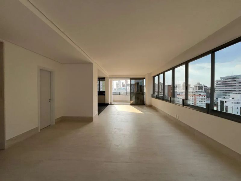 Apartamento com 4 quartos — Savassi, Belo Horizonte