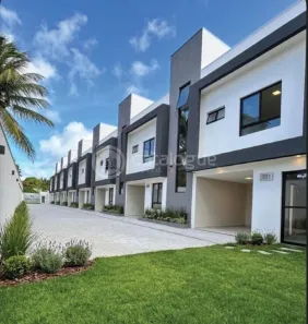 Casa de Condomínio com 2 Quartos à venda, 89m² no Ponta Negra, Natal