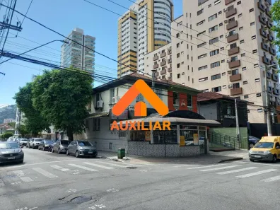 com 5 Quartos para alugar, 300m² no Pompéia, Santos