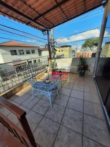 Casa com 3 Quartos à venda, 211m² no Carlos Prates, Belo Horizonte
