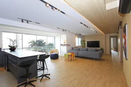 Apartamento com 3 Quartos à venda, 148m² no Jardim Europa, Porto Alegre
