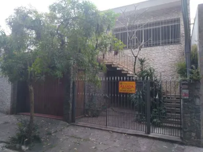 Sobrado com 3 Quartos para alugar, 188m² no Vila Ipojuca, São Paulo