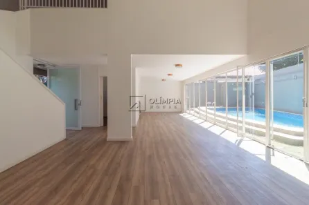 Casa com 3 Quartos à venda, 350m² no Vila Madalena, São Paulo