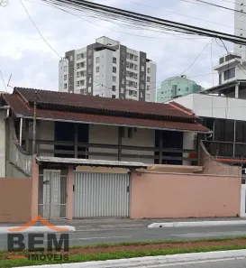 Casa com 2 Quartos à venda, 138m² no Centro, Itajaí