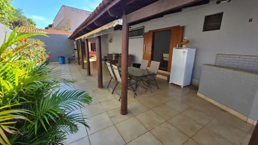 Casa com 3 Quartos à venda, 388m² no Setor Bueno, Goiânia