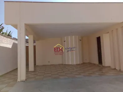 Casa com 3 Quartos à venda, 300m² no Vila Resende, Caçapava