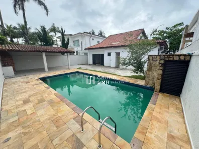 Casa de Condomínio com 4 Quartos à venda, 247m² no Jardim Acapulco, Guarujá