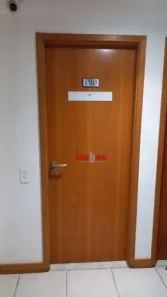 Sala Comercial para venda ou aluguel, 30m² no Centro, Niterói