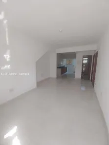 Casa de Condomínio com 2 Quartos à venda, 100m² no Mombaça, Saquarema