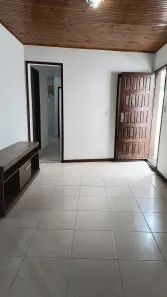 Casa de Condomínio com 2 Quartos à venda, 75m² no Itapuã, Salvador
