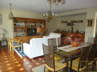 Sobrado com 4 Quartos à venda, 370m² no Vila Madalena, São Paulo