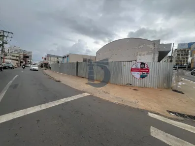 Imóvel Comercial para alugar, 574m² no Centro, Anápolis