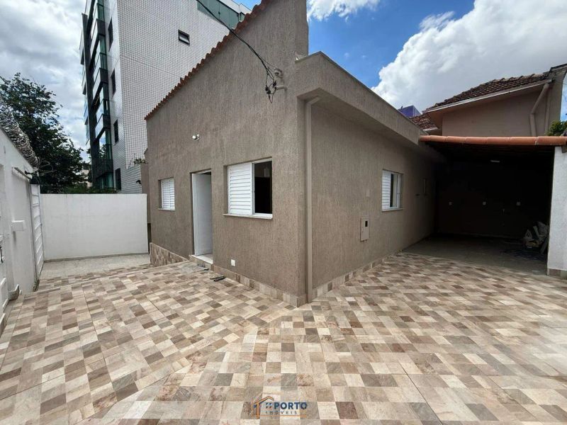 Casa com 3 quartos — Prado, Belo Horizonte