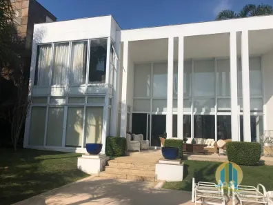 Sobrado com 5 Quartos à venda, 1200m² no Residencial Morada dos Lagos, Barueri