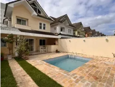 Casa de Condomínio com 5 Quartos à venda, 203m² no Recreio dos Bandeirantes, Rio de Janeiro