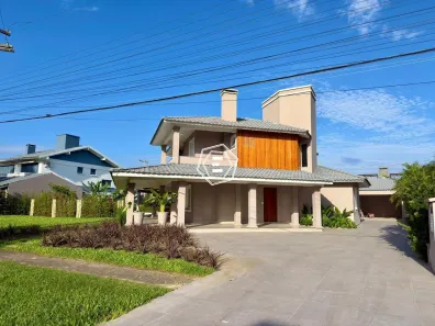 Casa de Condomínio com 4 Quartos à venda, 350m² no , Xangri-Lá