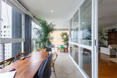 Apartamento com 4 Quartos à venda, 257m² no Vila Madalena, São Paulo