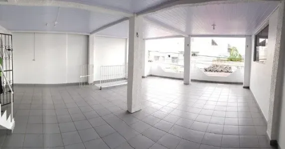 Imóvel Comercial com 2 Quartos à venda, 300m² no Parque 10 de Novembro, Manaus