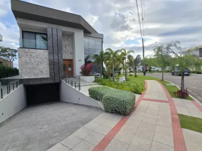 Casa de Condomínio com 5 Quartos à venda, 730m² no Jacuhy, Serra