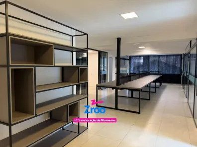 Sala Comercial para alugar, 200m² no Vila Nova, Blumenau