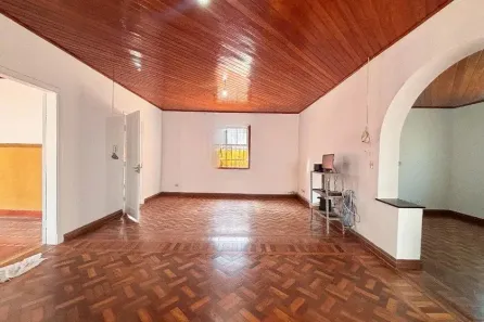 Casa com 2 Quartos à venda, 220m² no Sumaré, São Paulo