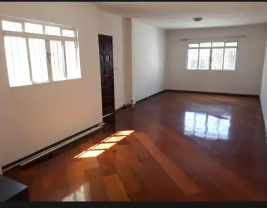 Sobrado com 3 Quartos à venda, 111m² no Jardim Cláudia, São Paulo