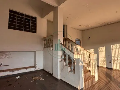 Casa com 2 Quartos à venda, 158m² no Vila Rezende, Piracicaba