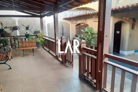 Casa com 3 Quartos à venda, 386m² no Palmares, Belo Horizonte