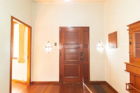 Casa com 3 Quartos para alugar, 114m² no Azenha, Porto Alegre