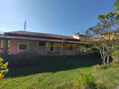 Fazenda/Sítio com 4 Quartos à venda, 200m² no Área Rural de Pindamonhangaba, Pindamonhangaba