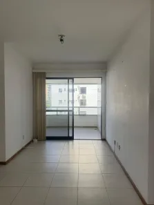 Apartamento com 2 Quartos para alugar, 70m² no Jardim Armação, Salvador