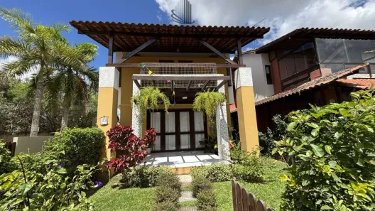 Casa com 4 Quartos para alugar, 200m² no Alpes Suiços, Gravatá