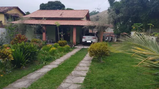 Casa com 2 Quartos à venda, 95m² no Retiro, Maricá