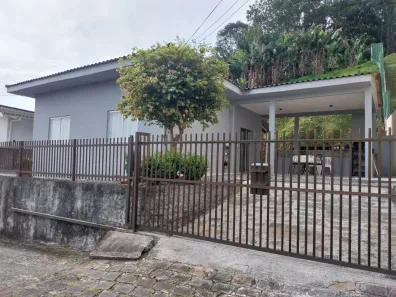 Casa com 2 Quartos à venda, 80m² no Nova Brasília, Joinville