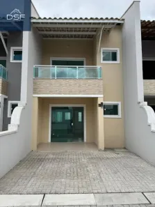 Casa de Condomínio com 3 Quartos à venda, 100m² no Aldeoma, Maranguape