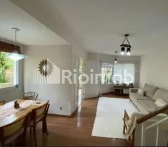 Casa de Condomínio com 4 Quartos à venda, 163m² no Pechincha, Rio de Janeiro