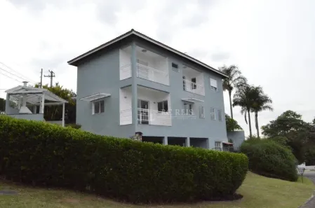 Casa de Condomínio com 3 Quartos à venda, 350m² no Golf Gardens, Carapicuíba