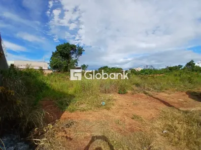 Lote/Terreno à venda, 1800m² no Acácias, Montes Claros
