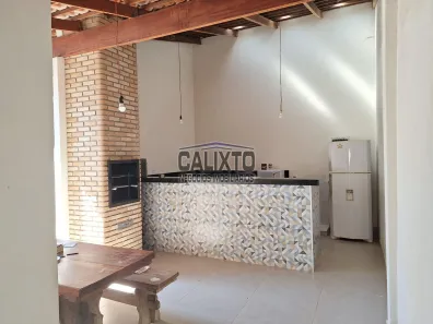 Casa com 3 Quartos à venda, 210m² no Laranjeiras, Uberlândia
