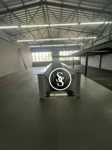 Ponto Comercial para alugar, 345m² no Piraporinha, Diadema