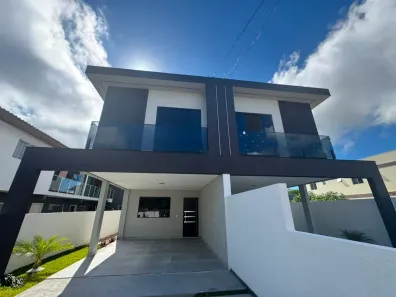 Sobrado com 3 Quartos à venda, 129m² no São João do Rio Vermelho, Florianópolis