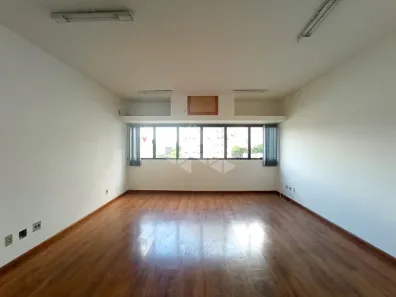 Ponto Comercial para alugar, 32m² no Passo da Areia, Porto Alegre